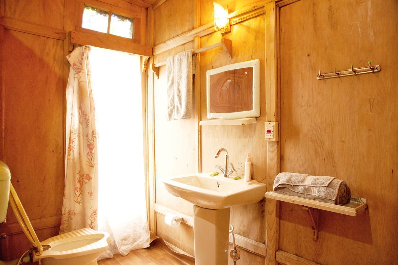 New Bul Bul Group Of Houseboats Srinagar Hotell Durgjan Exteriör bild