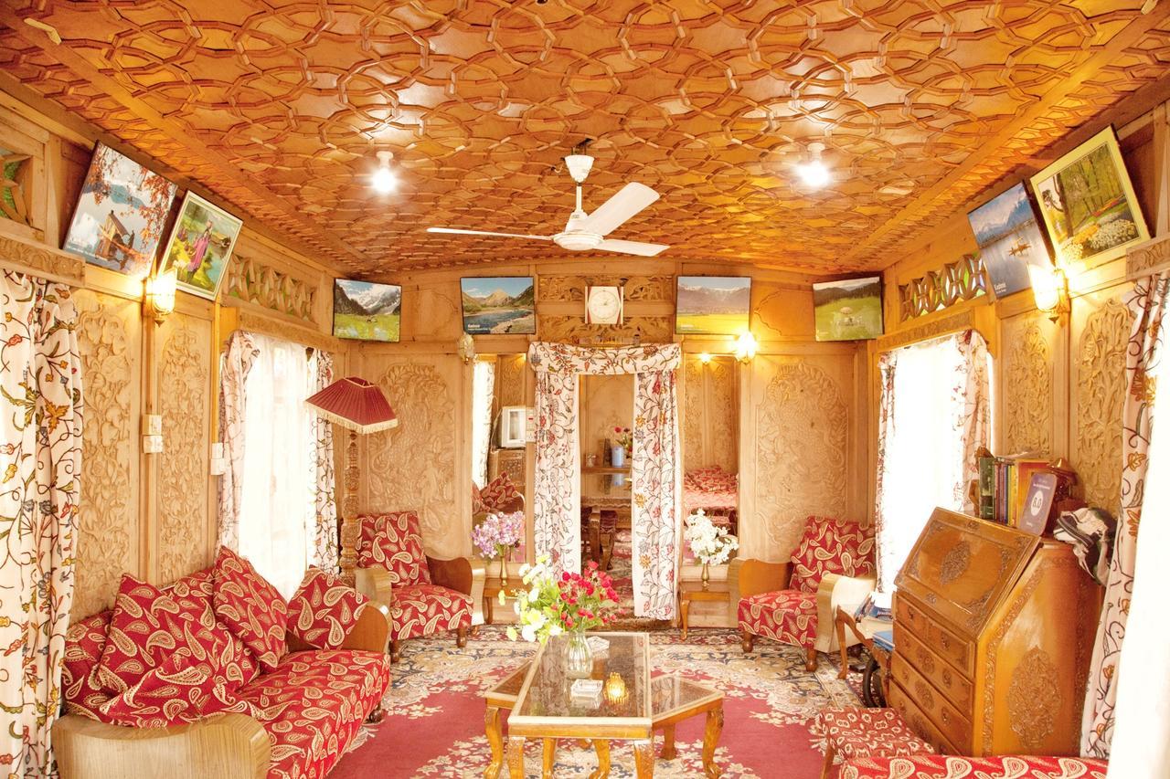 New Bul Bul Group Of Houseboats Srinagar Hotell Durgjan Exteriör bild