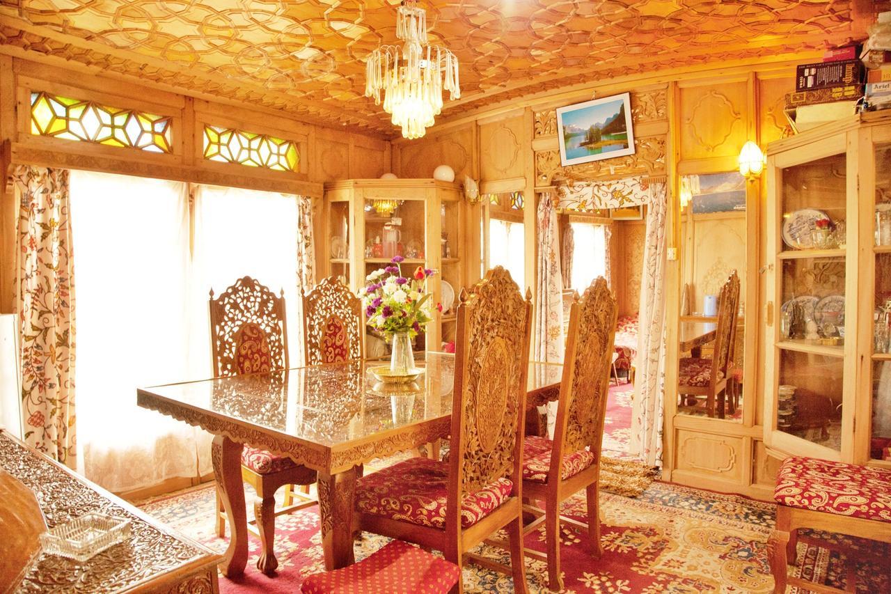New Bul Bul Group Of Houseboats Srinagar Hotell Durgjan Exteriör bild
