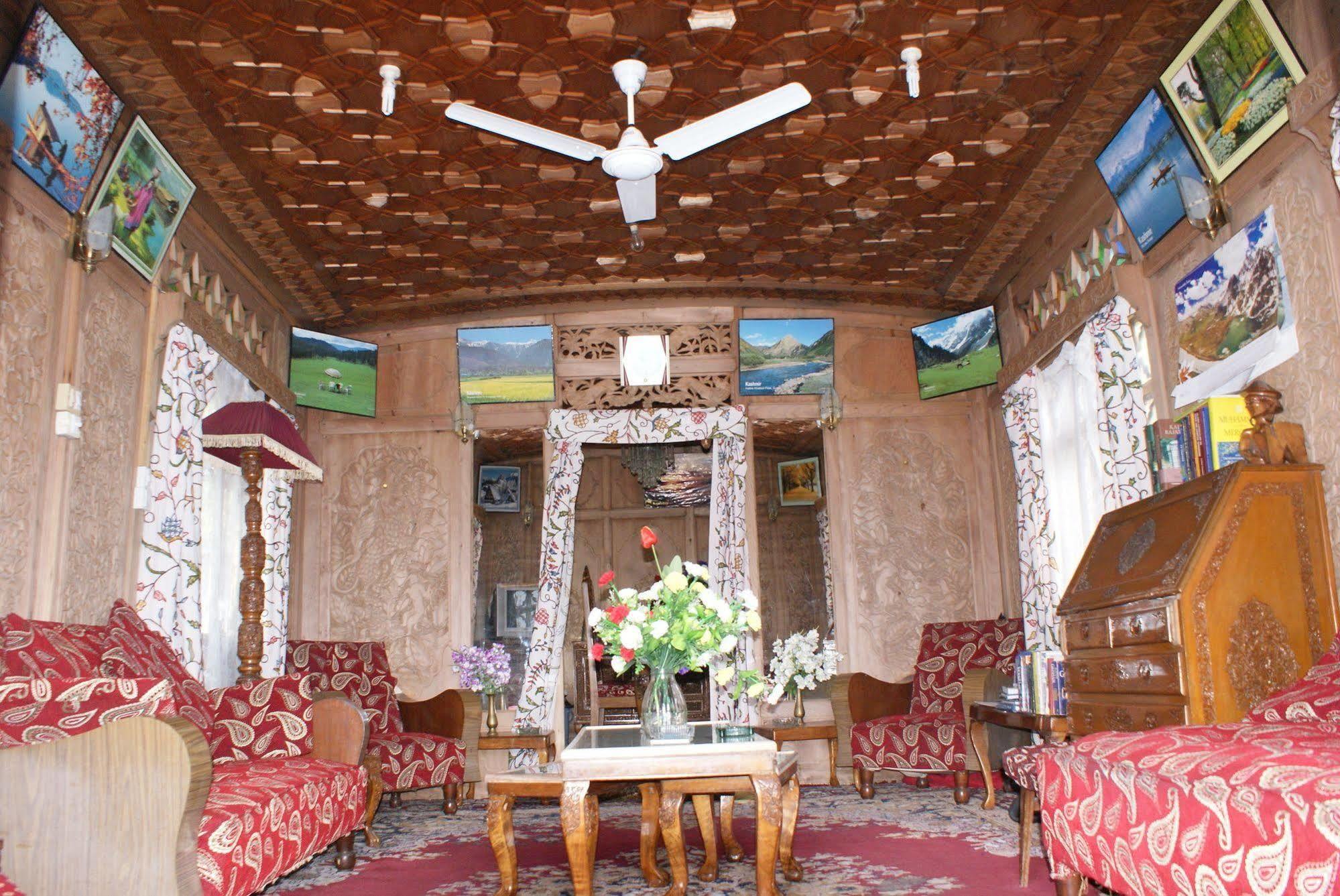 New Bul Bul Group Of Houseboats Srinagar Hotell Durgjan Exteriör bild